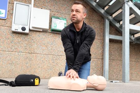 AED PODSKRAJNIK MEGA DOM 11 FOTO LJUBO VUKELIČ